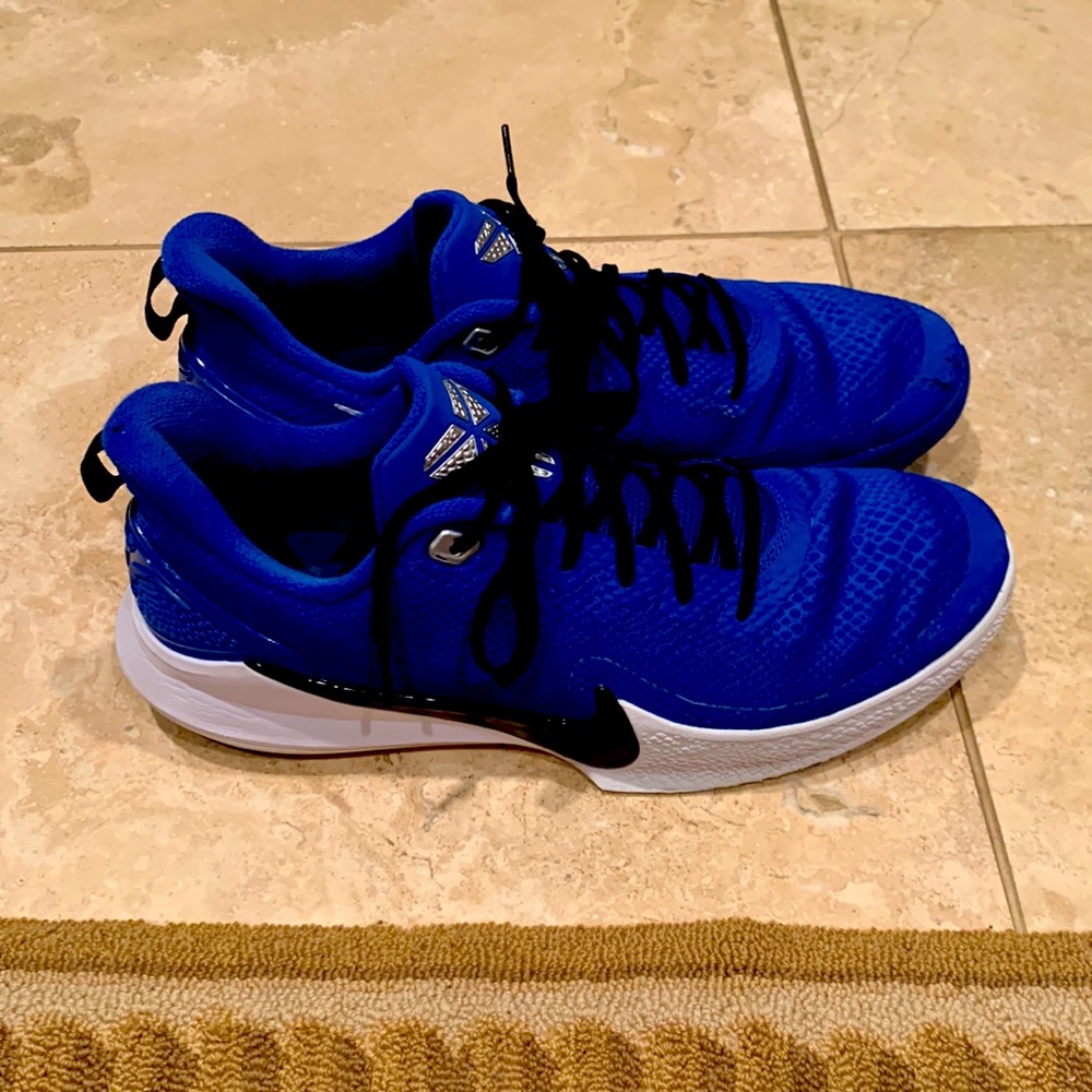 By NIKE-Kobe Mamba Focus men Size 12 . Grest used  condition. - Picture 2 of 4